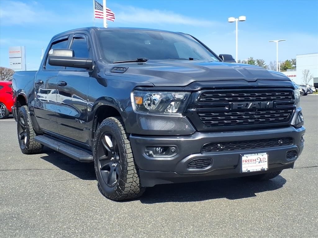 2022 RAM 1500 Big Horn/Lone Star 4x4 Crew Cab 5'7's photo