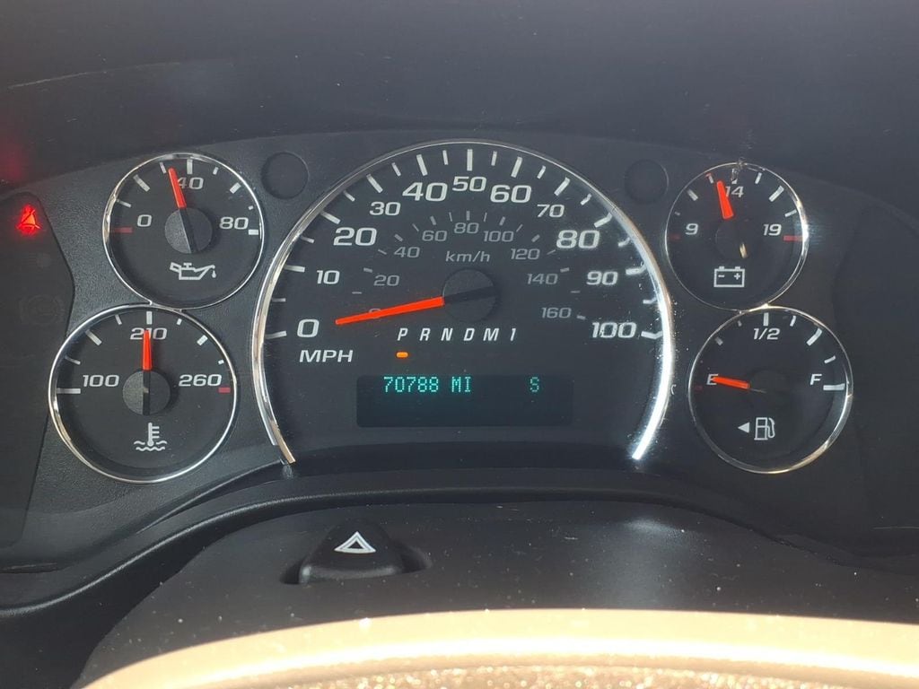 2018 Chevrolet Express Passenger LT - Photo 6