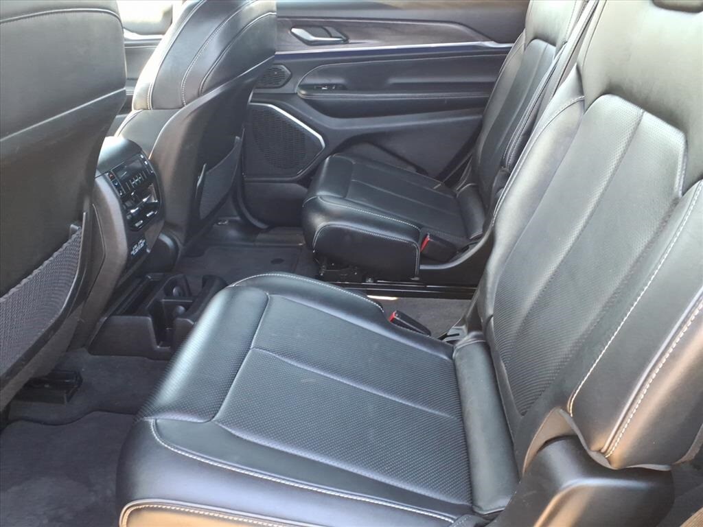 2022 Jeep Grand Cherokee L Overland - Photo 15