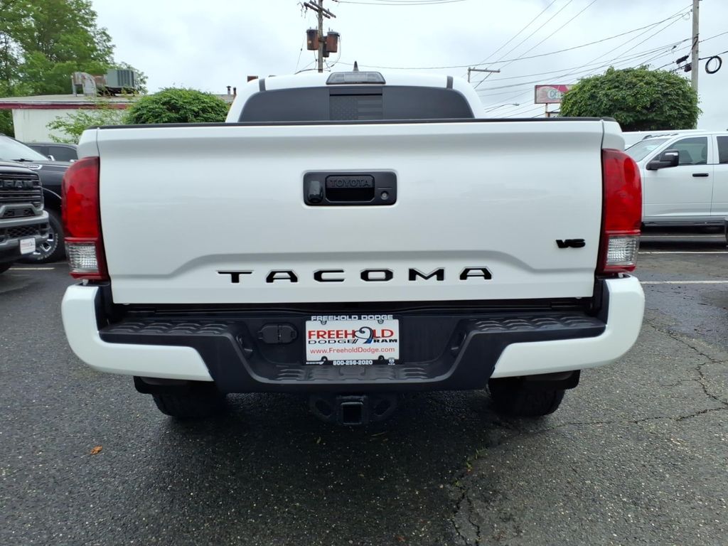 2017 Toyota Tacoma TRD Off Road - Photo 20