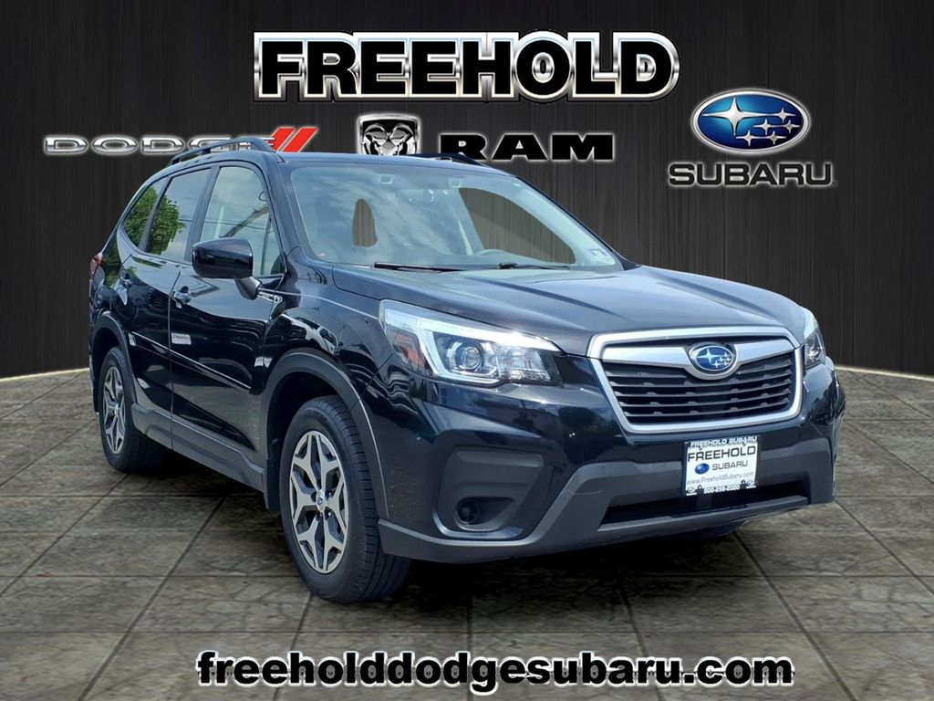 2019 Subaru Forester Premium's photo
