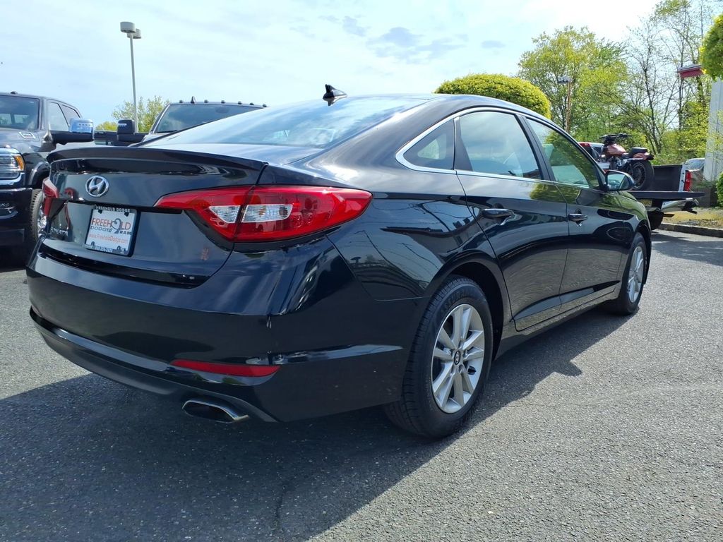 2015 Hyundai Sonata SE - Photo 19