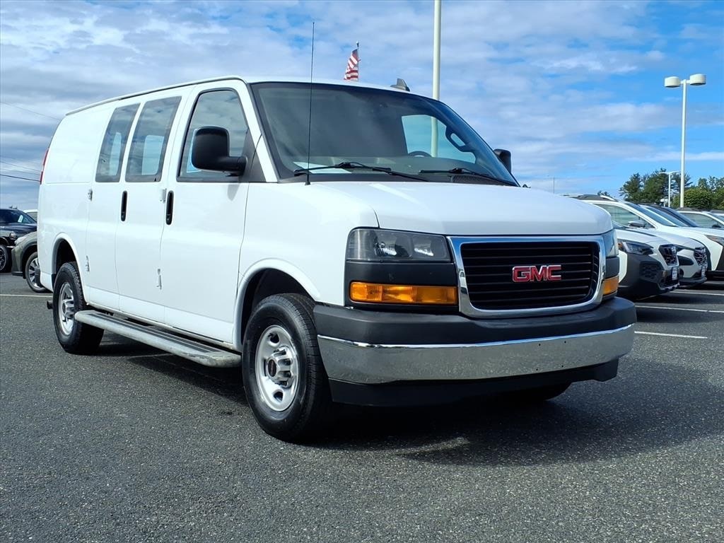 2023 GMC Savana Cargo Work Van
