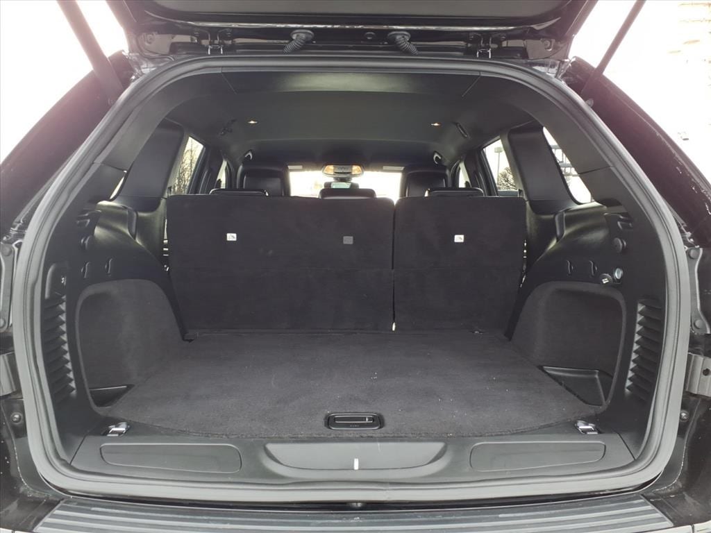 used 2017 Jeep Grand Cherokee car, priced at $13,500