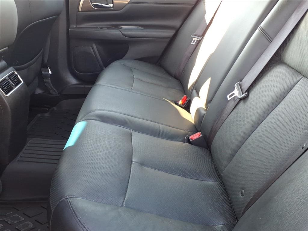 used 2013 Nissan Altima car, priced at $8,900