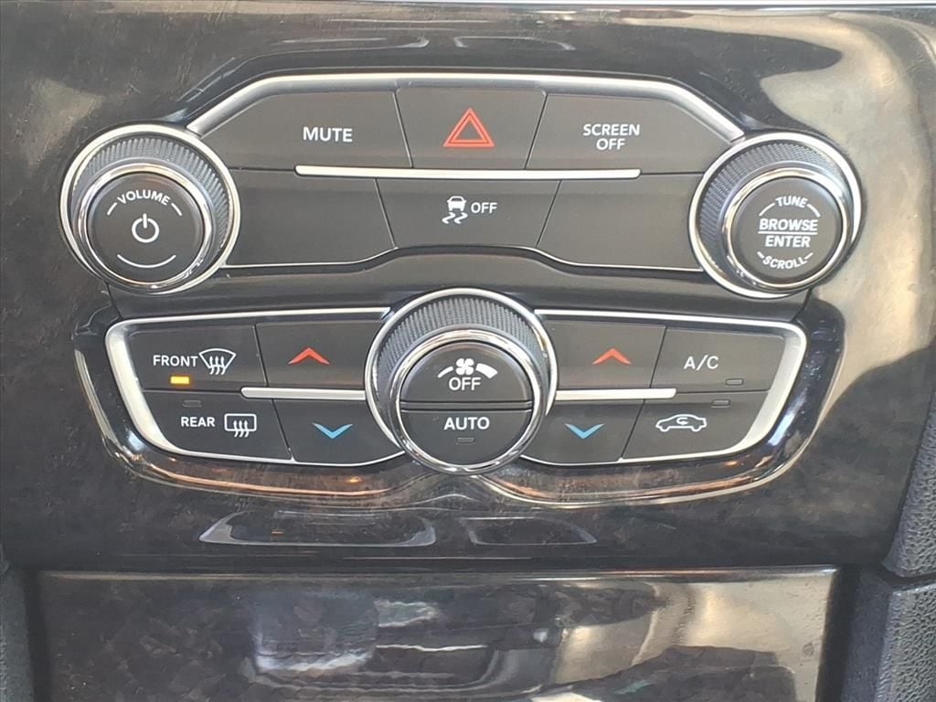 used 2018 Chrysler 300 car, priced at $10,900