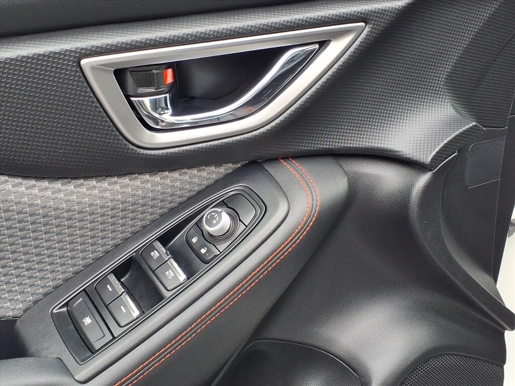 2019 Subaru Forester Sport Base photo 3