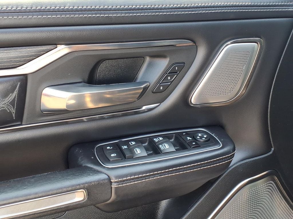 2019 RAM Ram 1500 Pickup Limited - Photo 4
