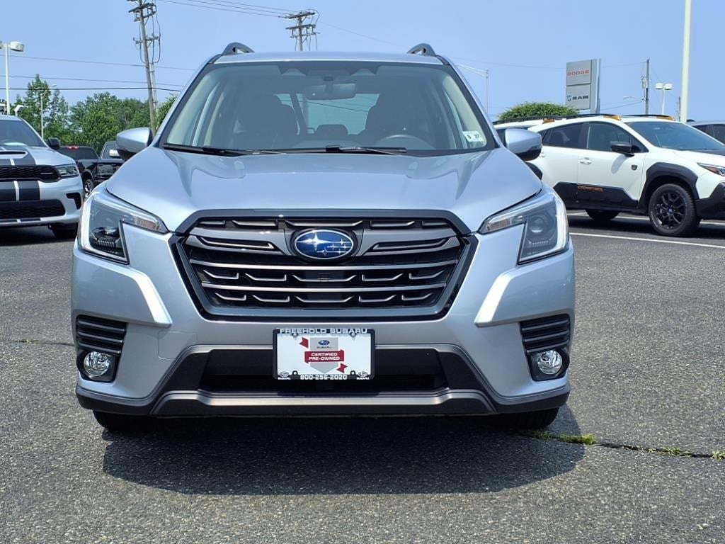 Used 2022 Subaru Forester Limited with VIN JF2SKAPC7NH482663 for sale in Freehold, NJ