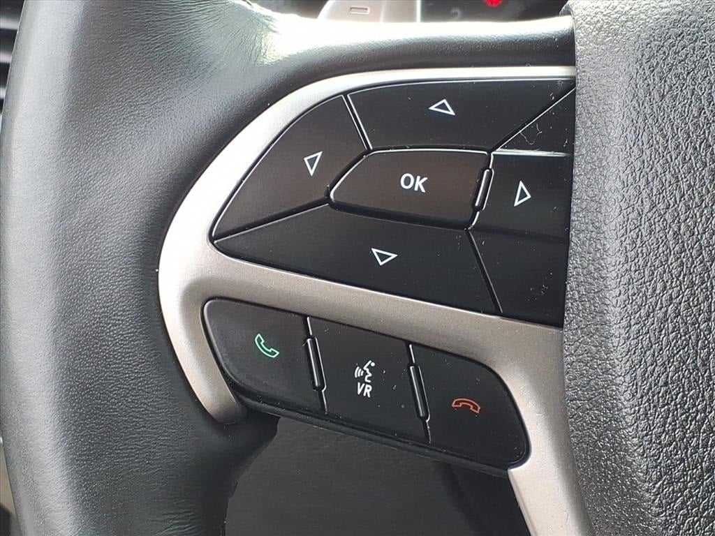 used 2017 Jeep Grand Cherokee car, priced at $13,500