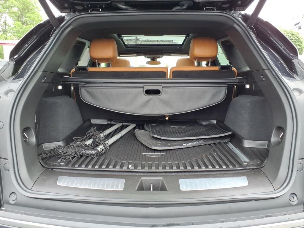 used 2021 Cadillac XT5 car, priced at $26,399