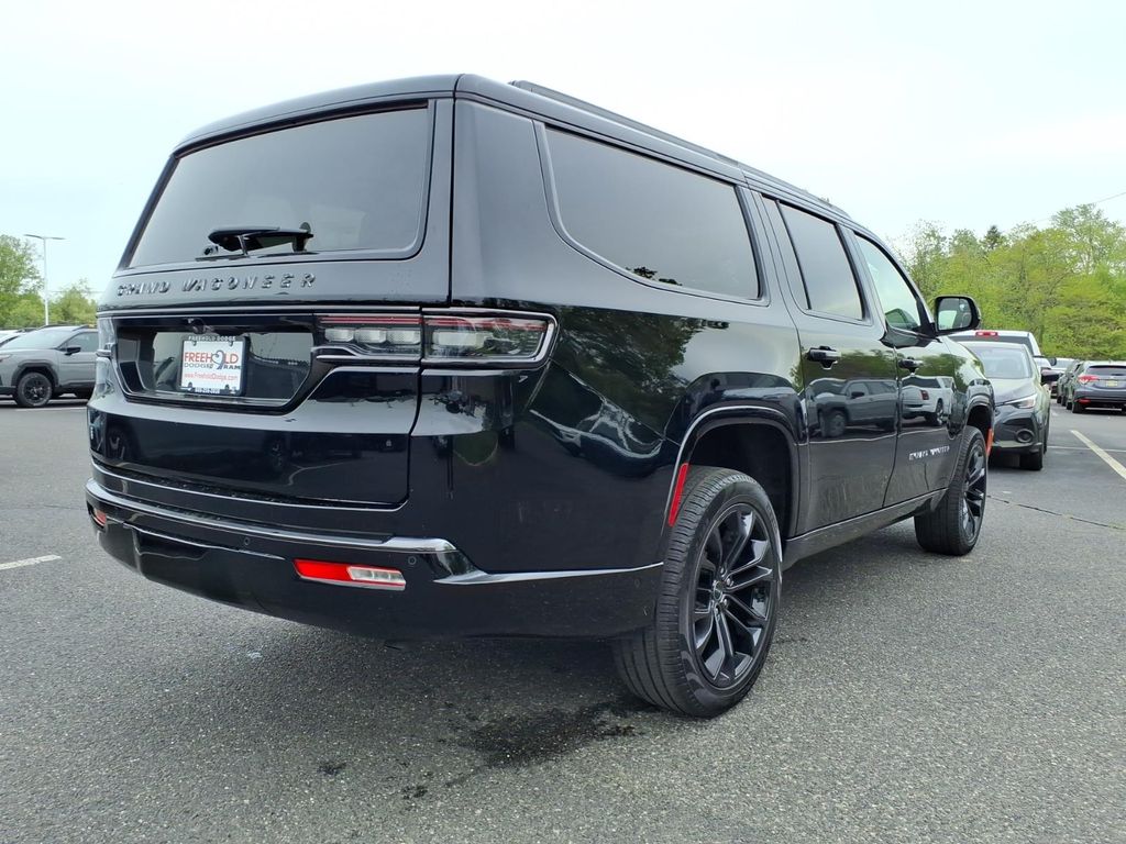 2024 Jeep Grand Wagoneer L Series II - Photo 22