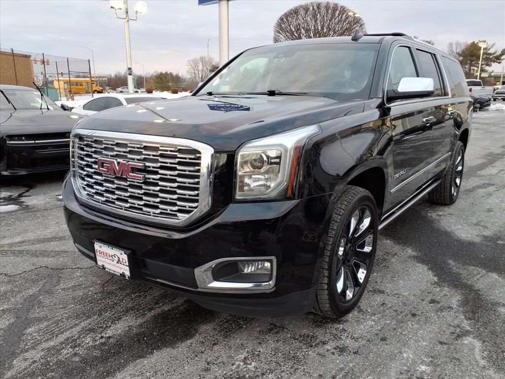 used 2020 GMC Yukon XL car, priced at $31,900