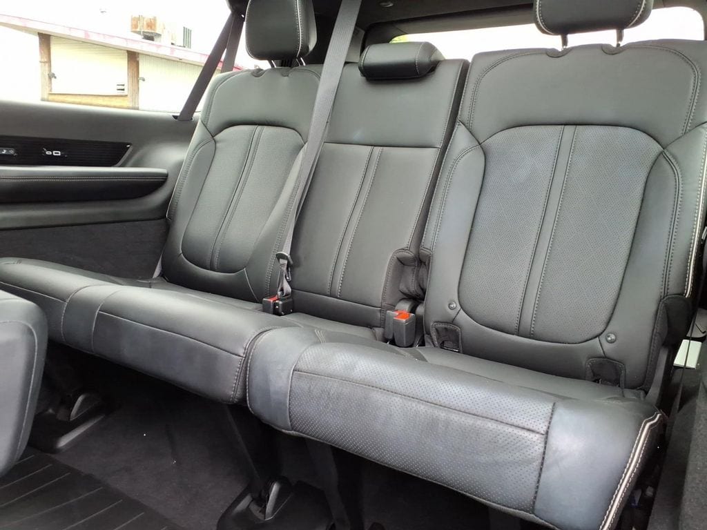 2024 Jeep Grand Wagoneer L Series II - Photo 18