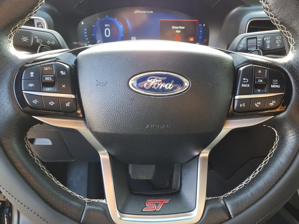 used 2023 Ford Explorer car, priced at $38,900