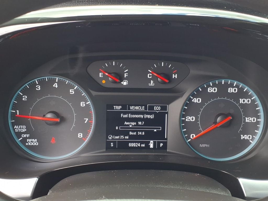 used 2020 Chevrolet Traverse car, priced at $17,599