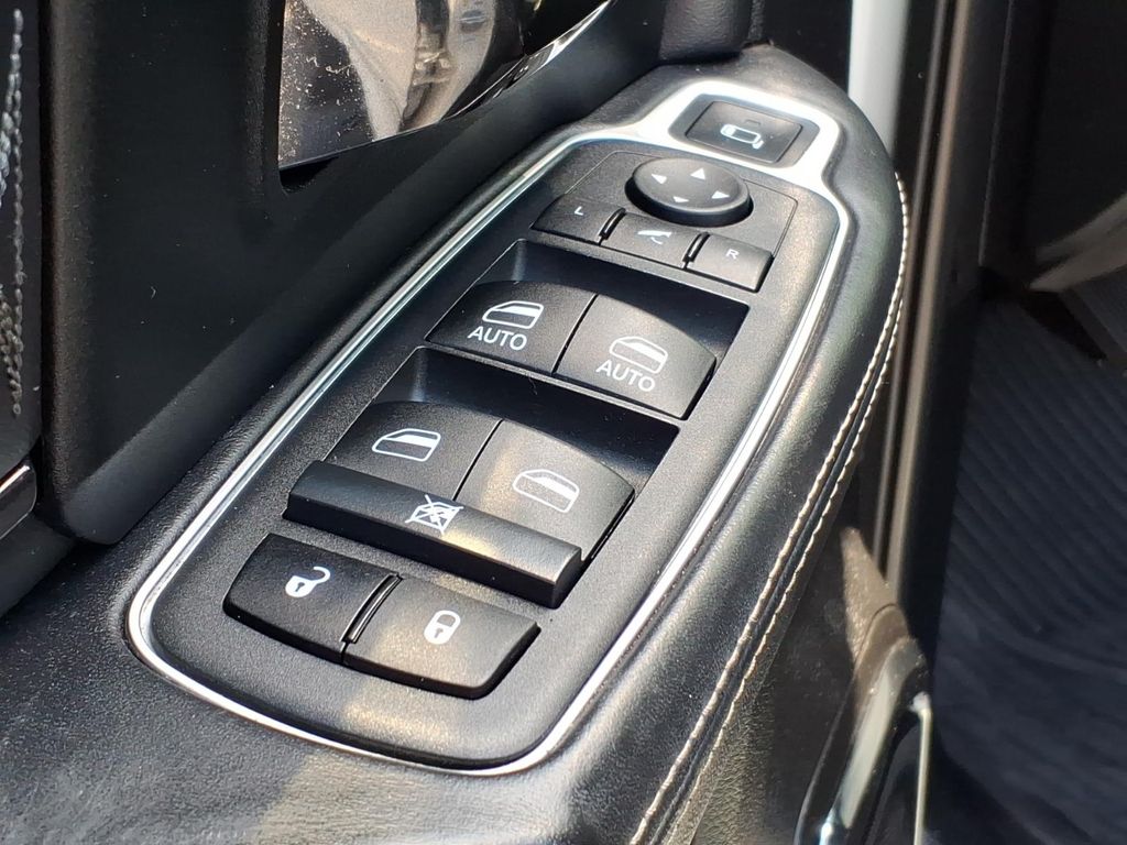 2022 RAM Ram 2500 Pickup Laramie Limited - Photo 12
