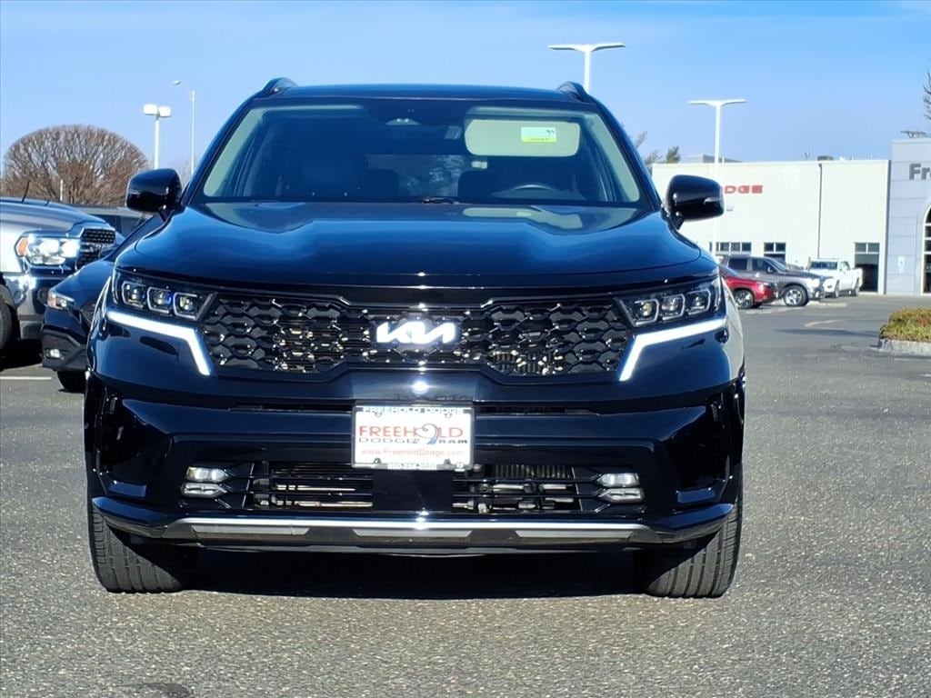 used 2023 Kia Sorento car, priced at $26,900