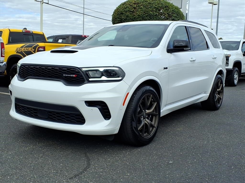 2025 Dodge Durango R/T Premium photo 3