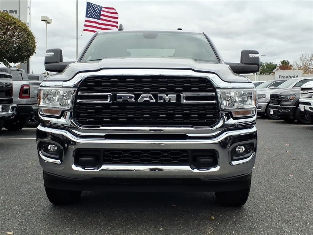 2024 Ram 2500 Big Horn photo 2