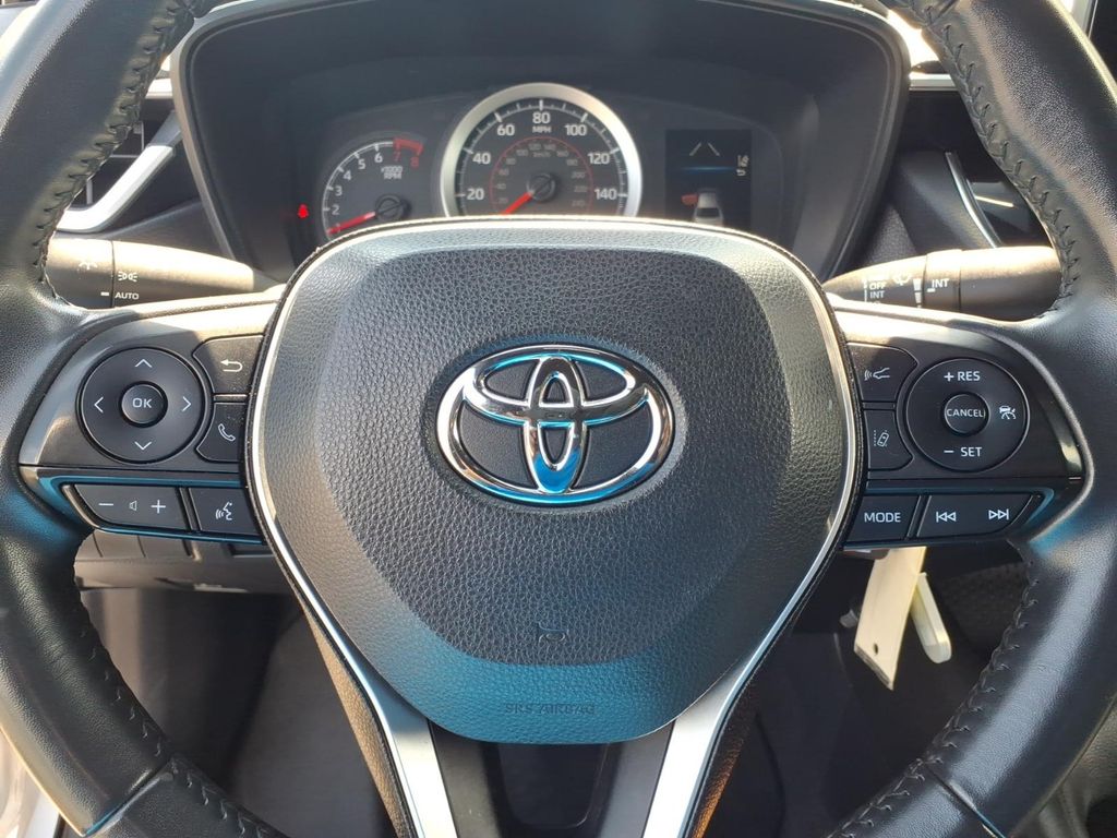 2022 Toyota Corolla SE - Photo 5