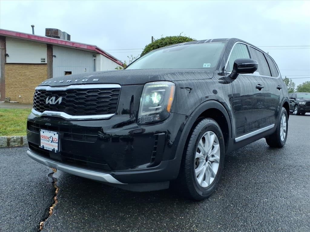 Used 2022 Kia Telluride LX SUV