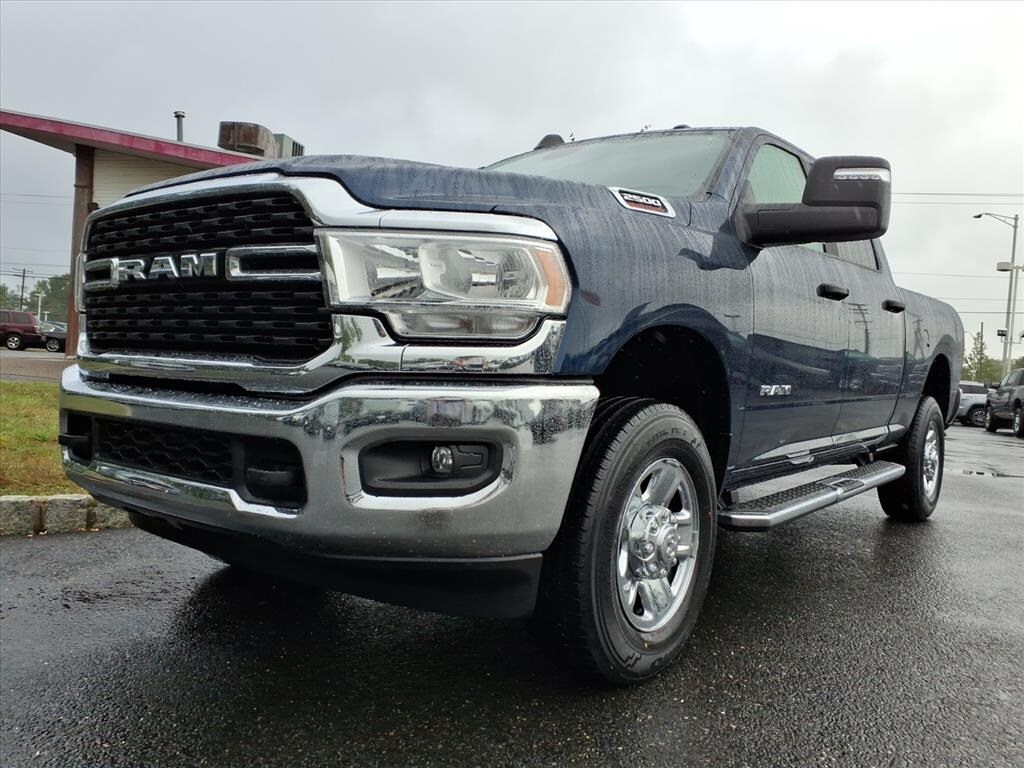 2024 Ram 2500 Big Horn photo 3