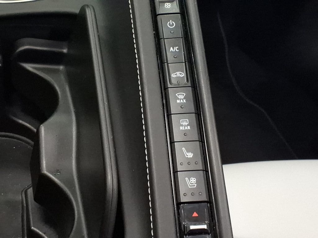 2023 Chevrolet Corvette 3LT - Photo 10