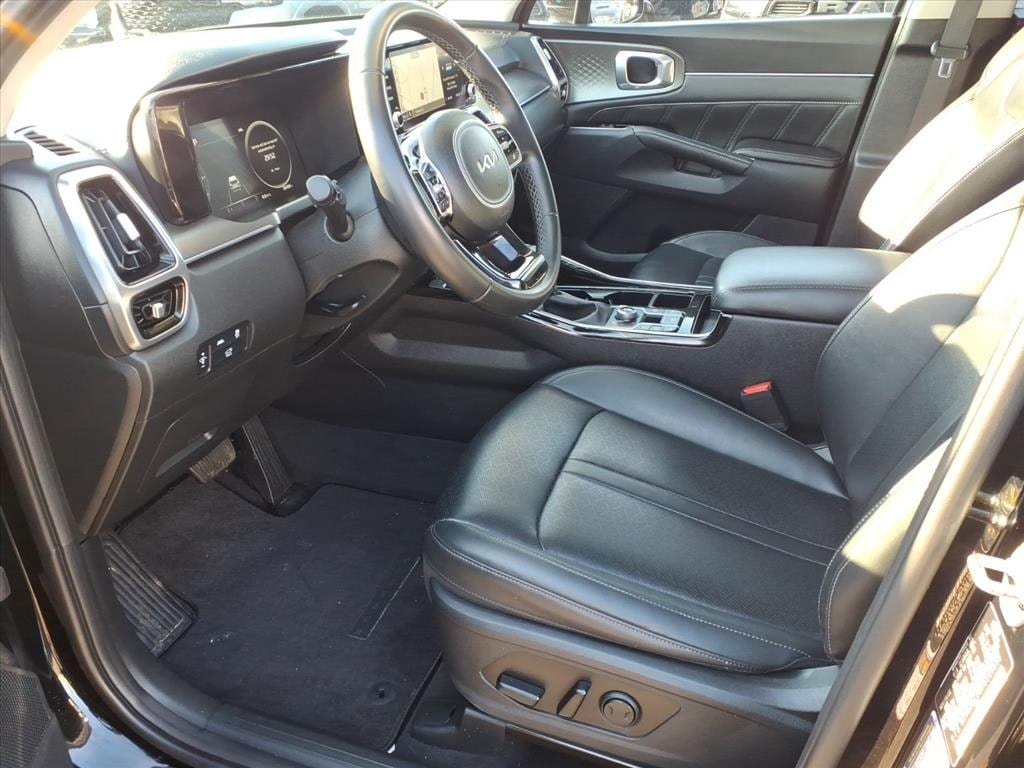 used 2023 Kia Sorento car, priced at $26,900