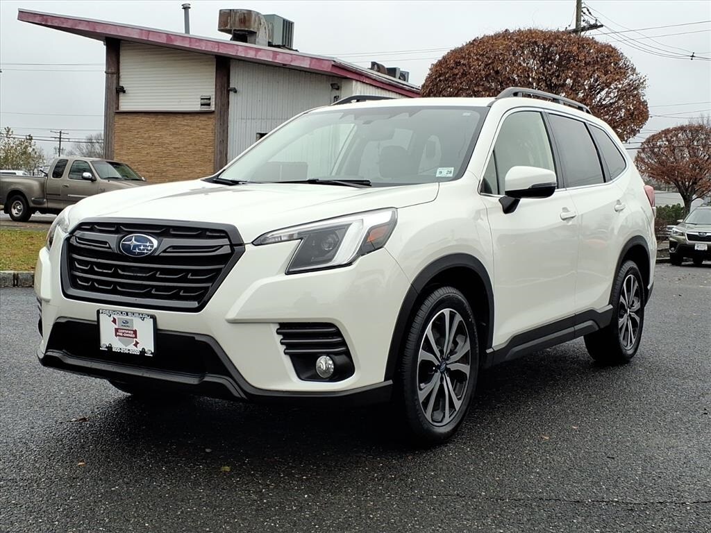 2023 Subaru Forester Limited photo 3