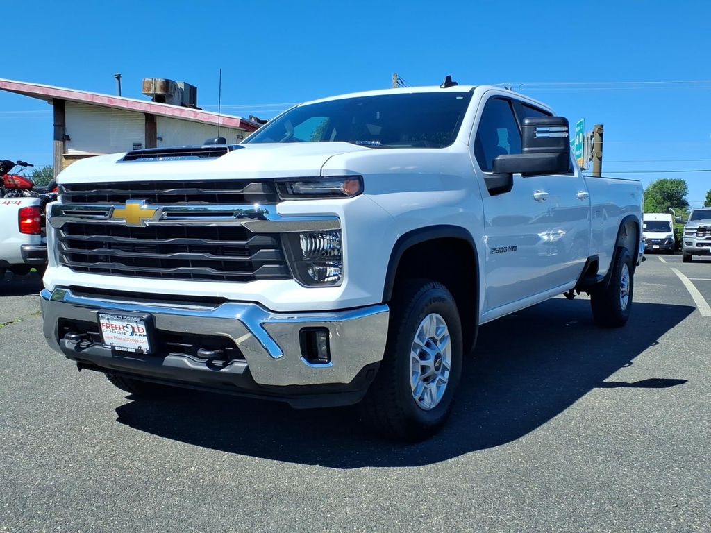 used 2025 Chevrolet Silverado 2500HD car, priced at $58,200