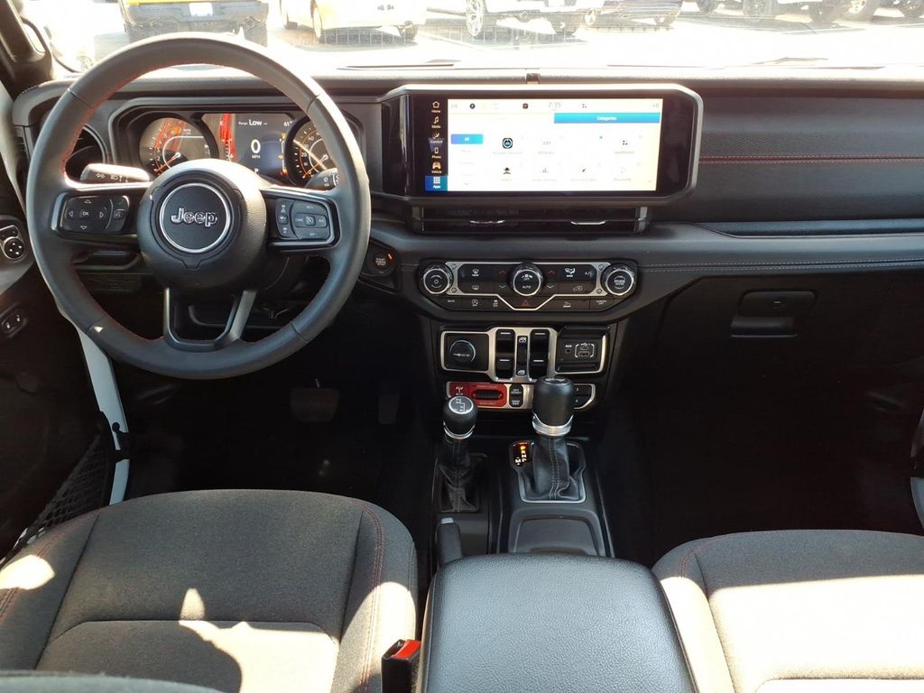 2024 Jeep Wrangler 4-Door Rubicon - Photo 14