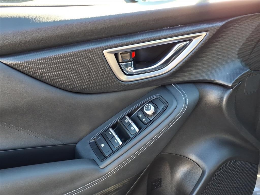 2021 Subaru Forester Limited photo 4