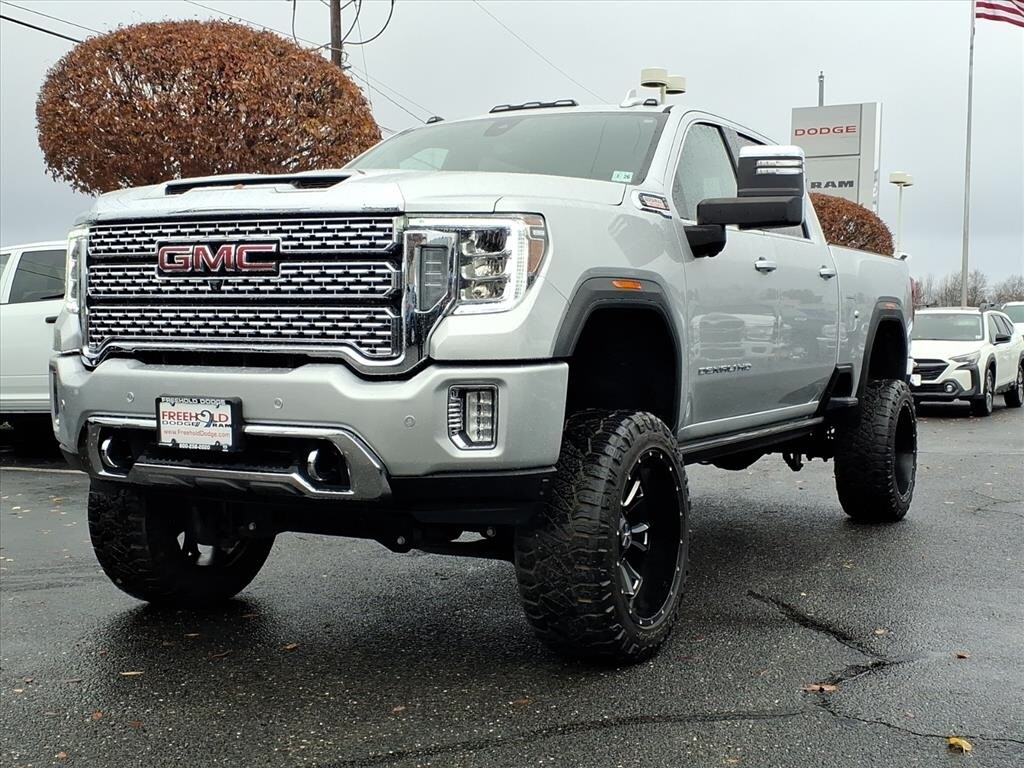 2021 Gmc Sierra Ultimate Denali photo 2