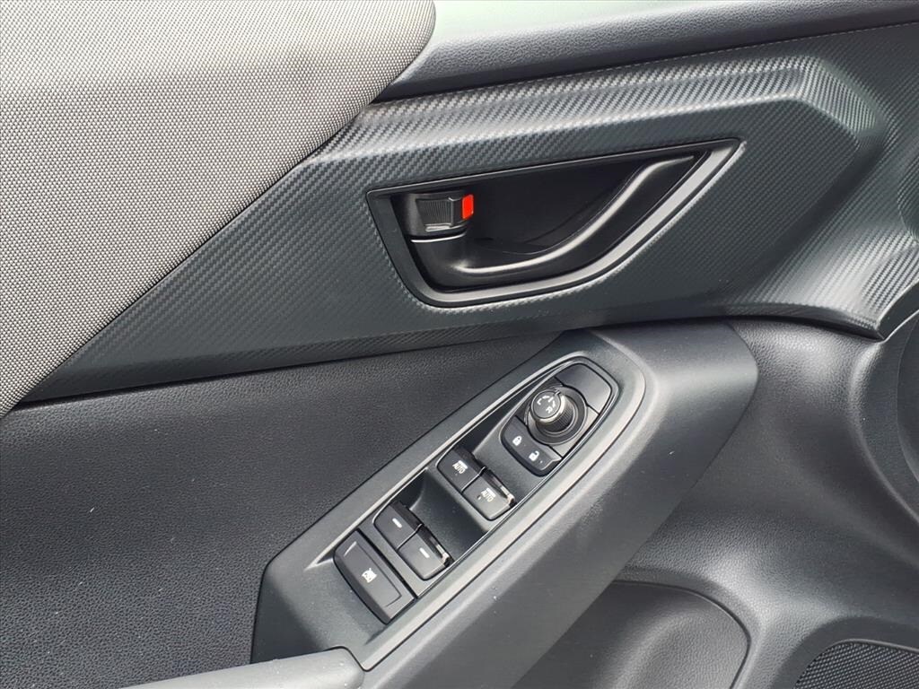 2024 Subaru Crosstrek Premium photo 3