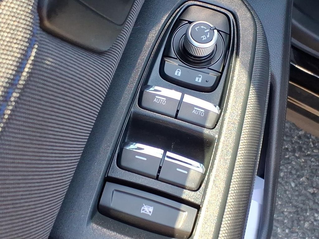 used 2025 Subaru Forester car, priced at $28,200