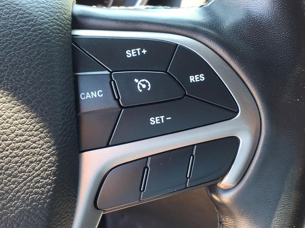 2021 Jeep Grand Cherokee Laredo X - Photo 11