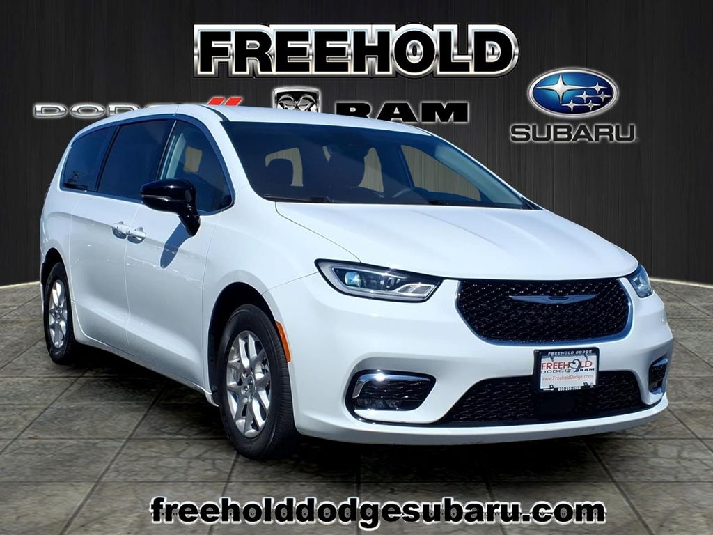 used 2024 Chrysler Pacifica car, priced at $25,199