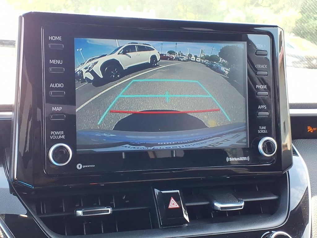 2022 Toyota Corolla SE - Photo 10