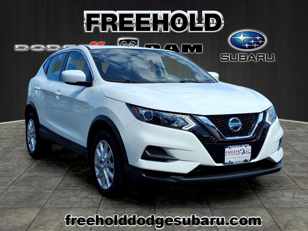 used 2021 Nissan Rogue Sport car, priced at $17,599