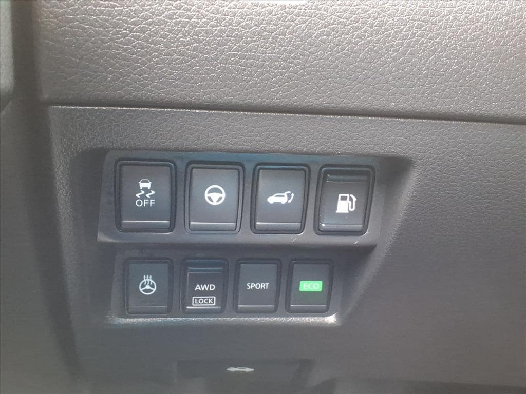 used 2020 Nissan Rogue car, priced at $16,900