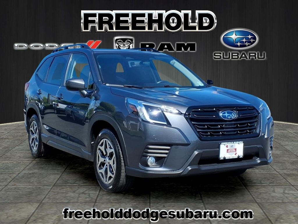2023 Subaru Forester Premium