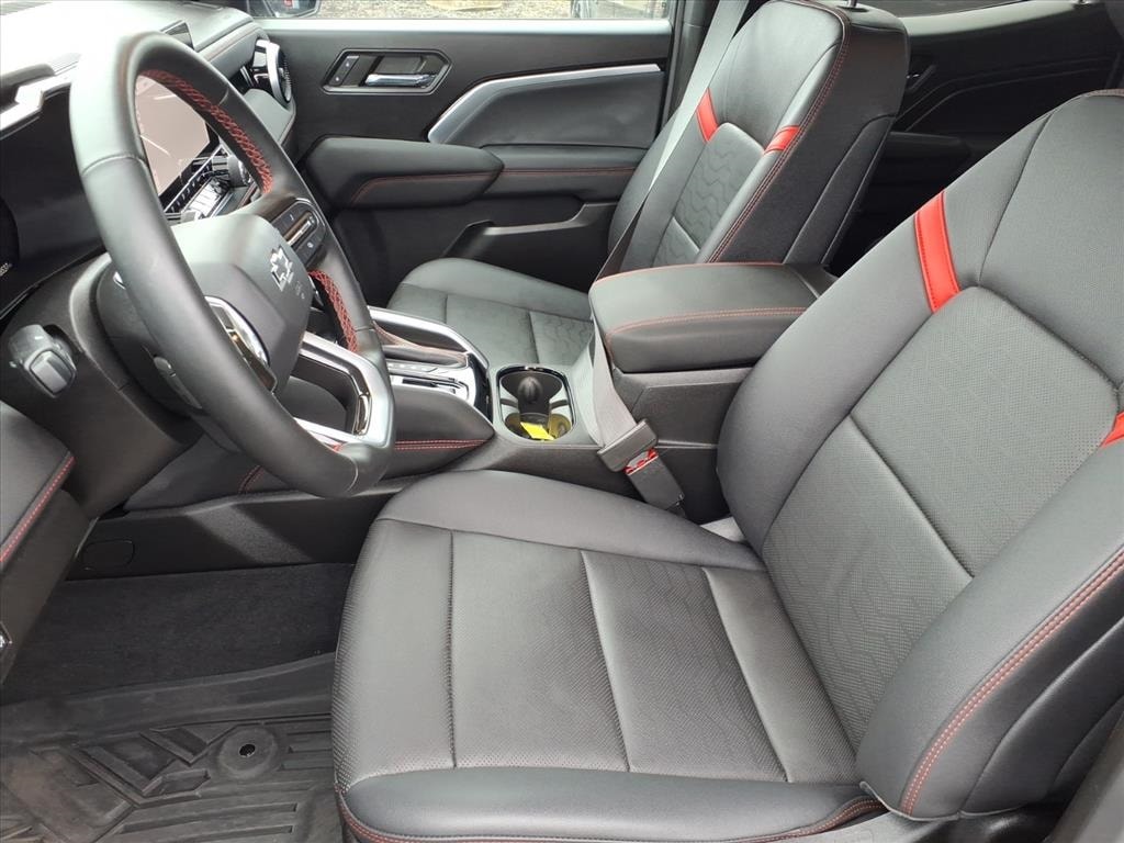 used 2024 Chevrolet Colorado car, priced at $36,900