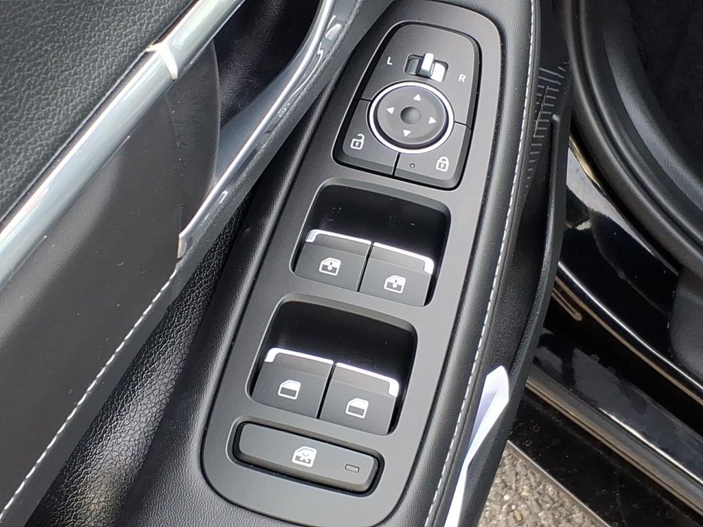 used 2023 Hyundai Sonata car, priced at $23,599