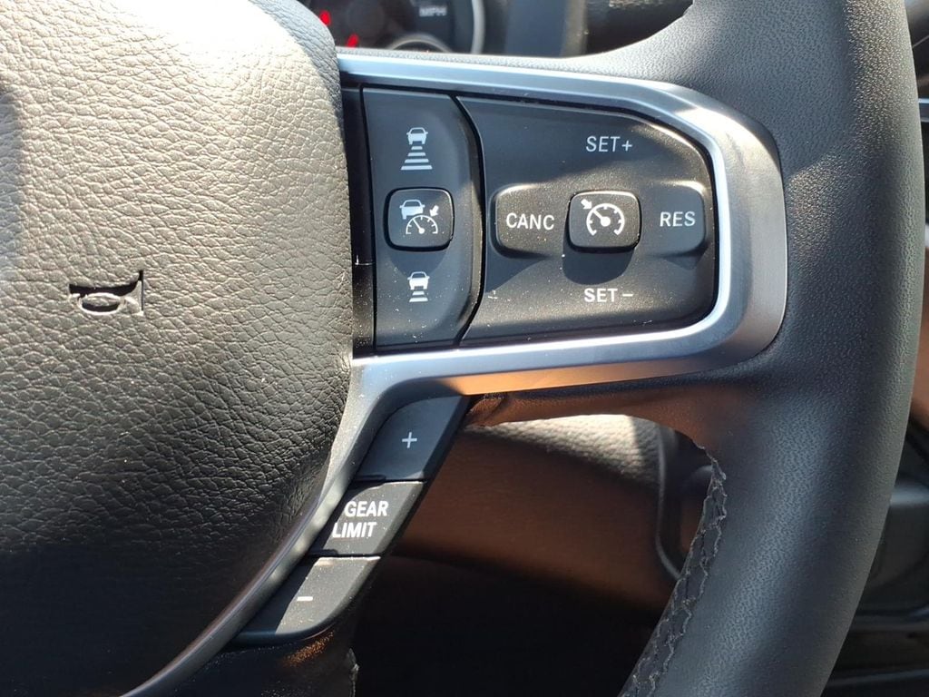 2025 RAM Ram 2500 Pickup Big Horn - Photo 9
