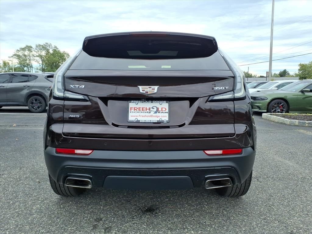 used 2020 Cadillac XT4 car, priced at $16,900