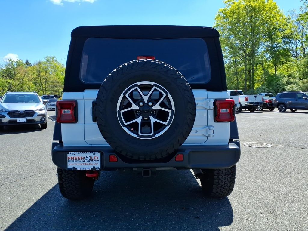 2024 Jeep Wrangler 4-Door Rubicon - Photo 18