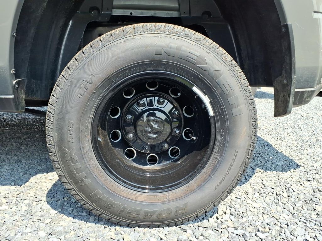 2026 RAM 3500 Big Horn - Photo 11