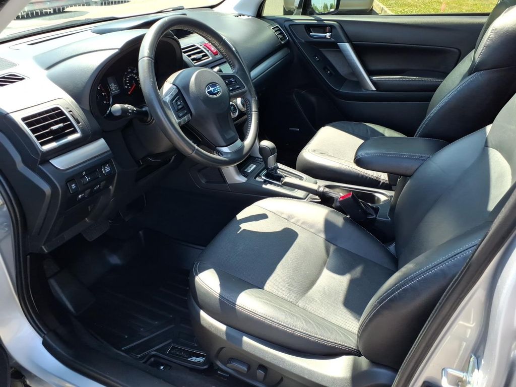 2016 Subaru Forester i Touring - Photo 14
