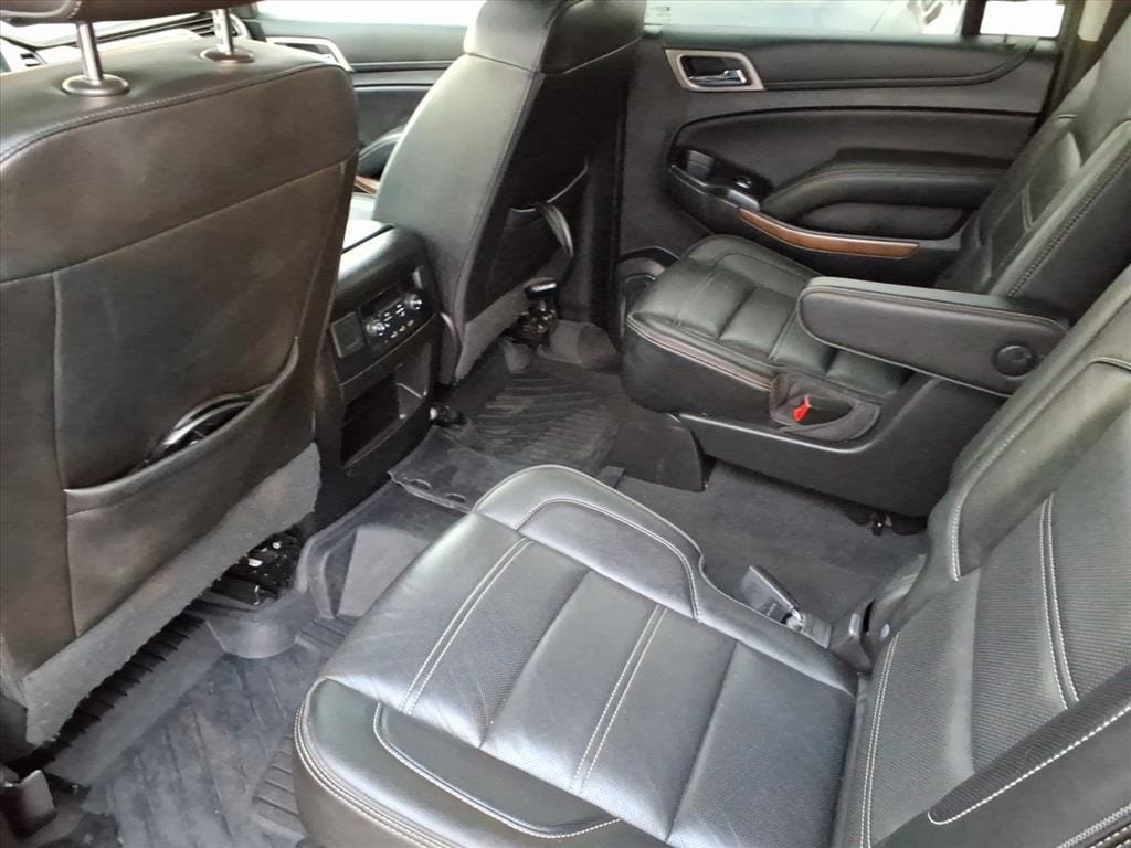 used 2020 GMC Yukon XL car, priced at $31,900